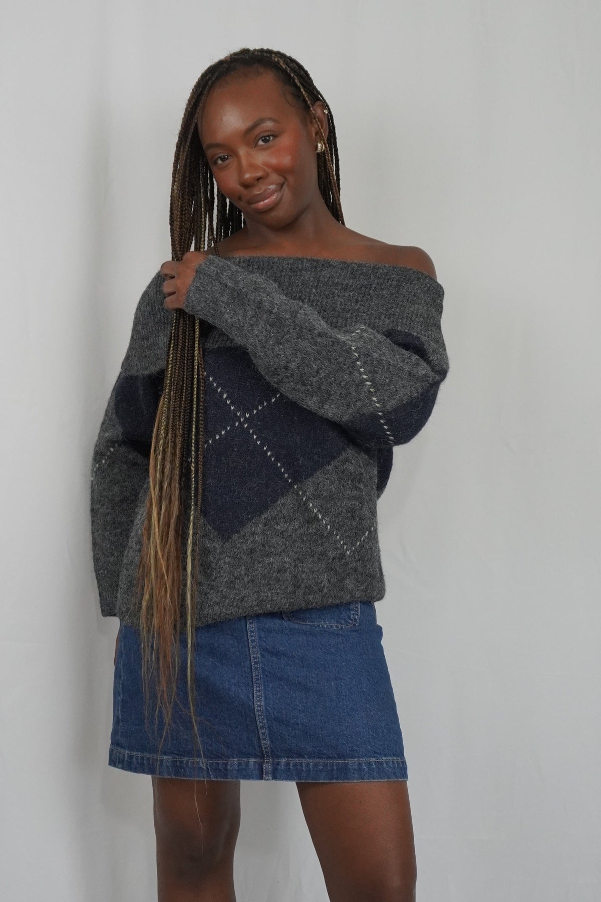 Sultry Argyle Sweater - Gray/Navy