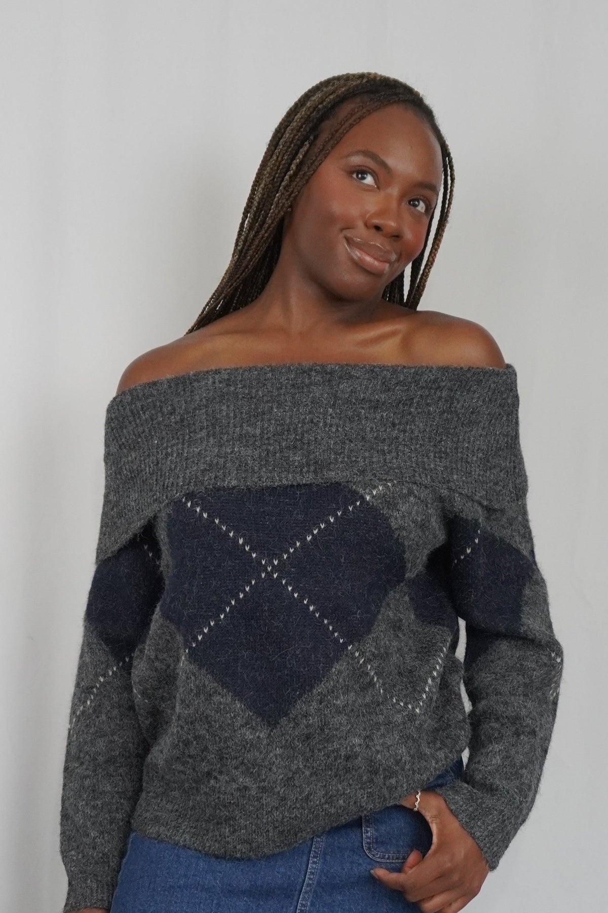 Sultry Argyle Sweater - Gray/Navy